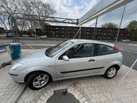 Usata Ford Focus 75 CV (55 kW) 2004 Argento Utilitaria