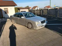 Gebraucht Mercedes E320 240 PS (176 kW) 1999 Silber Limousine