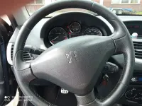 Gebraucht Peugeot 206+ 75 PS (55 kW) 2010 Schwarz Kleinwagen