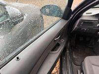 Gebraucht BMW 318 129 PS (94 kW) 2006 Schwarz Limousine