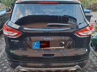 Gebraucht Ford Kuga Titanium 150 PS (110 kW) 2016 Schwarz SUV