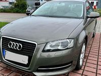 Gebraucht Audi A3 Ambiente 125 PS (91 kW) 2011 Braun Kleinwagen