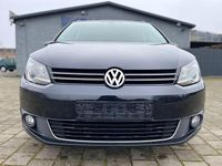 Gebraucht VW Touran Match 105 PS (77 kW) 2012 Schwarz Van / Kleinbus