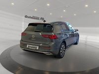 Gebraucht VW Golf VIII Active 150 PS (110 kW) 2023 Grau Limousine