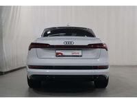Gebraucht Audi e-tron S-Line 230 kW (313 PS) 2022 Weiß SUV