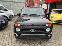 gebraucht Lada niva LEGEND 1.7 4x4 BLACK EDITION+TRITTBRETTER+