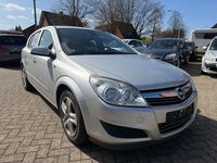 Gebraucht Opel Astra Edition 90 PS (66 kW) 2009 Silber Limousine