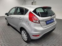 Gebraucht Ford Fiesta 95 PS (69 kW) 2013 Silber (polarsilbermet.) Kleinwagen