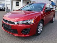 Gebraucht Mitsubishi Lancer Sportback 117 PS (86 kW) 2017 Karminrot (metallic) Limousine