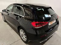 Gebraucht Mercedes A200 Progressive 150 PS (110 kW) 2021 Schwarz Limousine