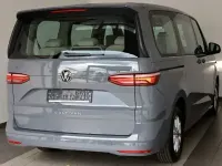 Gebraucht VW Multivan Life 150 PS (110 kW) 2024 Grau Van / Kleinbus