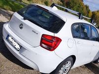 Gebraucht BMW 116 Sport Line 116 PS (85 kW) 2015 Weiß Kleinwagen