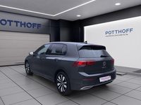 Gebraucht VW Golf VIII Move 110 PS (80 kW) 2024 Uranograu Limousine