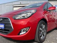Gebraucht Hyundai ix20 125 PS (91 kW) 2016 Ultimate red / mic Kleinwagen
