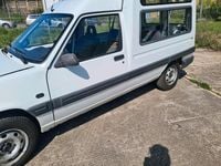 Second-hand Renault Rapid 75 CP (55 kW) 1992 Alb