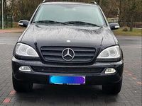 Gebraucht Mercedes ML320 220 PS (161 kW) 2002 Schwarz SUV