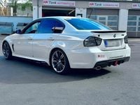 Gebraucht BMW 318 143 PS (105 kW) 2008 Weiß Limousine
