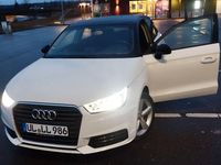 Gebraucht Audi A1 Sportback Design 90 PS (66 kW) 2016 Weiß Kleinwagen