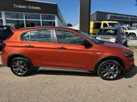 Gebraucht Fiat Tipo Cross 101 PS (74 kW) 2021 Flame orange Limousine