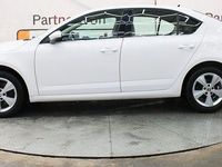 Gebraucht Skoda Octavia Elegance 179 PS (131 kW) 2013 Weiß Limousine