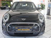 Gebraucht Mini Cooper S 135 kW (184 PS) 2022 Midnight black metallic Kleinwagen