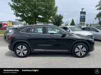 Gebraucht Mercedes EQA300 Progressive 167 kW (228 PS) 2025 Lack kosmosschwarz (metallic) SUV
