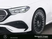 Gebraucht Mercedes E300 AMG 313 PS (230 kW) 2025 Unilack polarweiß Kombi