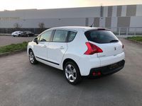 Gebraucht Peugeot 3008 Active 156 PS (114 kW) 2012 Weiß Kombi
