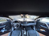 Gebraucht Toyota RAV4 155 PS (114 kW) 2017 Silber SUV