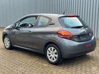 gebraucht Peugeot 208 ACTIVE KLIMAANLAGE TEMPO GEPFL.ZUSTAND