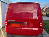 Gebraucht VW Transporter 84 PS (61 kW) 2016 Rot Van