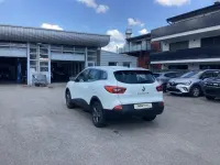 Gebraucht Renault Kadjar Life 131 PS (96 kW) 2016 Gletscherweiss SUV