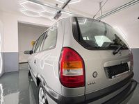 Gebraucht Opel Zafira 125 PS (91 kW) 2000 Silber Van / Kleinbus