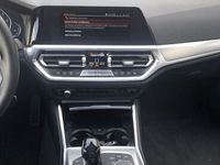 gebraucht BMW 320 i M Sport Automatik M Sport