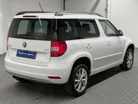 Gebraucht Skoda Yeti Joy 125 PS (91 kW) 2016 Weiß SUV