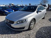 Gebraucht Volvo V60 150 PS (110 kW) 2015 Silber Kombi