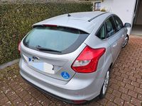 Gebraucht Ford Focus Titanium 140 PS (102 kW) 2014 Silber Limousine