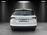 Gebraucht Skoda Karoq Selection 150 PS (110 kW) 2024 Moonweiß perleffekt SUV