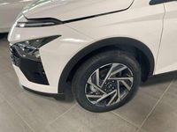Gebraucht Hyundai Bayon Trend 101 PS (74 kW) 2024 Atlas white / sol SUV