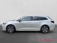 Neu Toyota Corolla 140 PS (102 kW) 2025 Silber Limousine