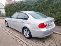 Gebraucht BMW 318 129 PS (94 kW) 2006 Silber Limousine