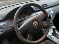Gebraucht VW Passat 140 PS (102 kW) 2008 Silber Kombi
