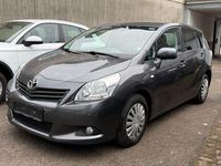 Gebraucht Toyota Verso Travel 126 PS (92 kW) 2012 Grey metallic Van / Kleinbus