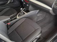 Gebraucht BMW 118 Advantage 143 PS (105 kW) 2010 Schwarz Kleinwagen