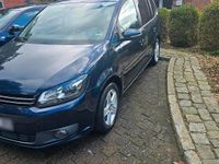 Gebraucht VW Touran 140 PS (102 kW) 2013 Blau Van / Kleinbus