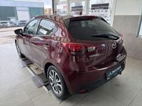 Gebraucht Mazda 2 Kizoku Intense 90 PS (66 kW) 2018 Karmesinrot (metallic) Kleinwagen