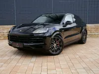 Gebraucht Porsche Cayenne 519 PS (381 kW) 2025 Chromitschwarzmetallic SUV