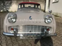 Gebraucht Triumph TR3 101 PS (74 kW) 1958 Grau Cabrio