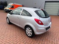 Gebraucht Opel Corsa Edition 80 PS (58 kW) 2009 Starsilber/silver iii (metallic) Kleinwagen