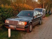 Gebraucht Mercedes 200 122 PS (89 kW) 1990 Braun Kombi